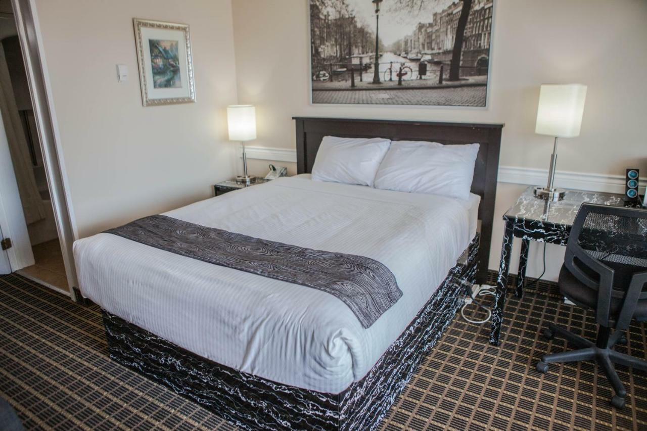 Canadian Motel نورث باتلفورد المظهر الخارجي الصورة