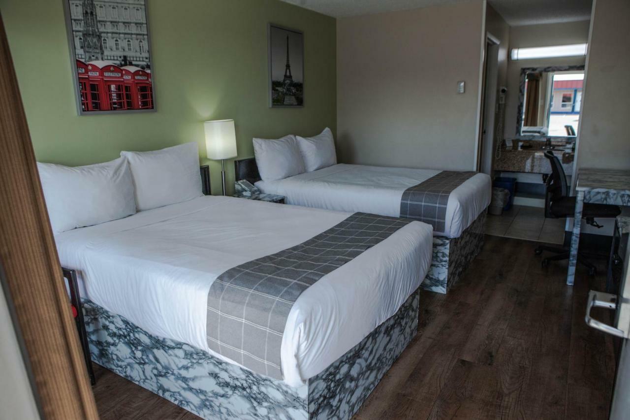 Canadian Motel نورث باتلفورد المظهر الخارجي الصورة